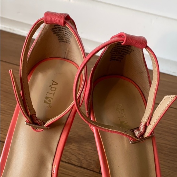 Coral Apt 9 Stilettos - Picture 3 of 5